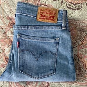 Levi 712 Slim